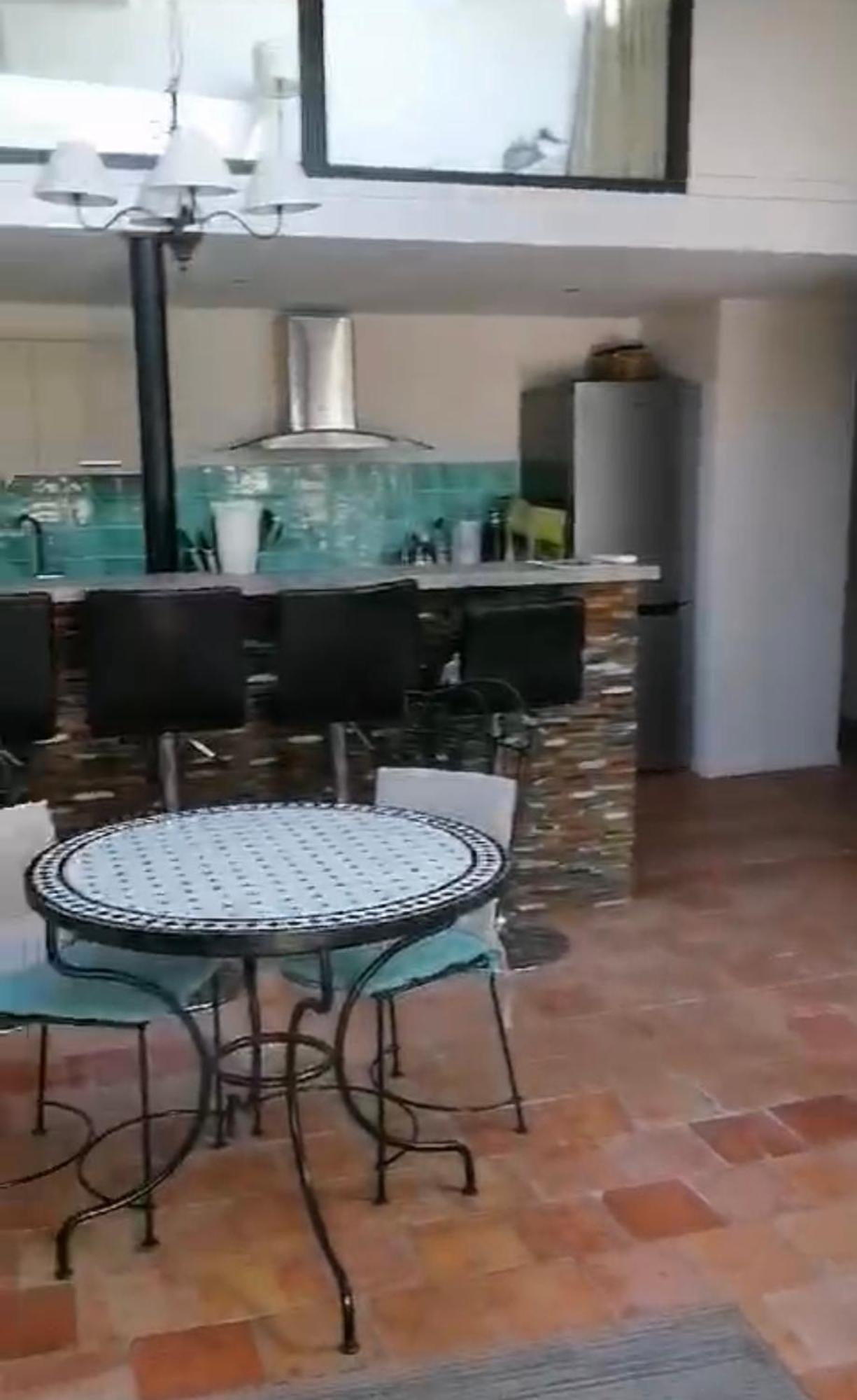 Loft 3 Pieces Dans Vieil Antibes Apartman Kültér fotó